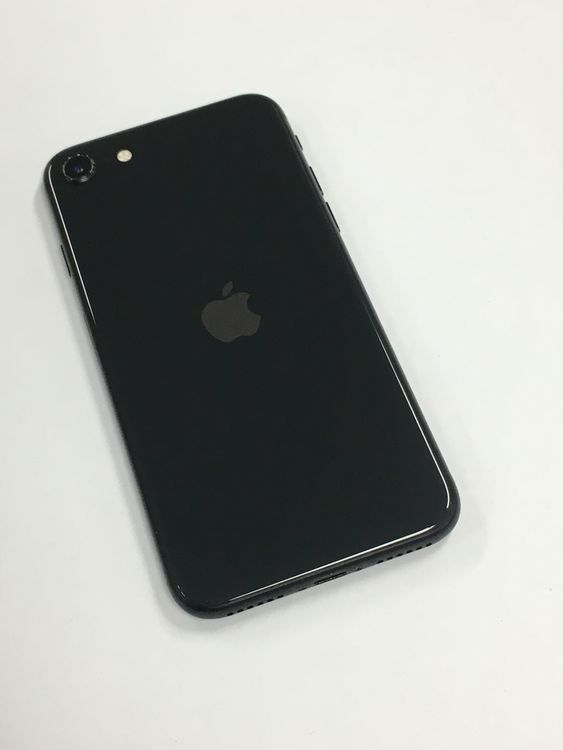 �ڥ�Х���BOX�� ����100��SIM�ե꡼ iPhone SE(��2����)  64GB �֥�å�