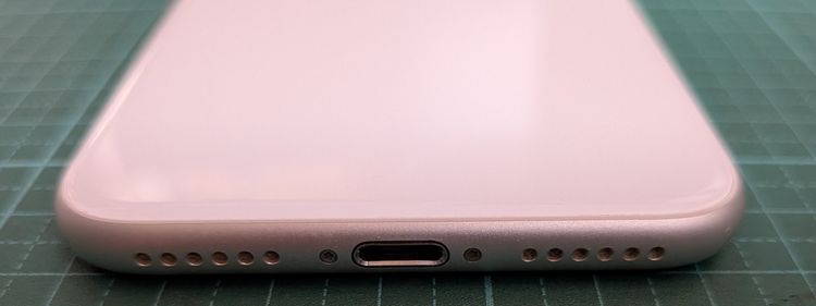 ���� iPhoneSE �裲���� 128GB �ۥ磻��  �������¡�  SIM�ե꡼