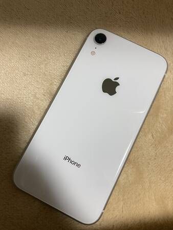 ムスビー｜au版SIMフリー iphoneXR128GB【iPhone XR au】￥45,000