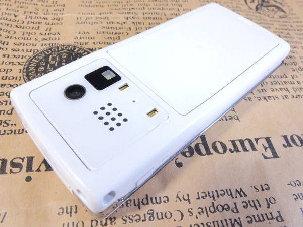 ������̤���Ѣ����å����ꥢ�Ѣ�au K011 �ۥ磻�Ȣ��᡼�����ݾ�