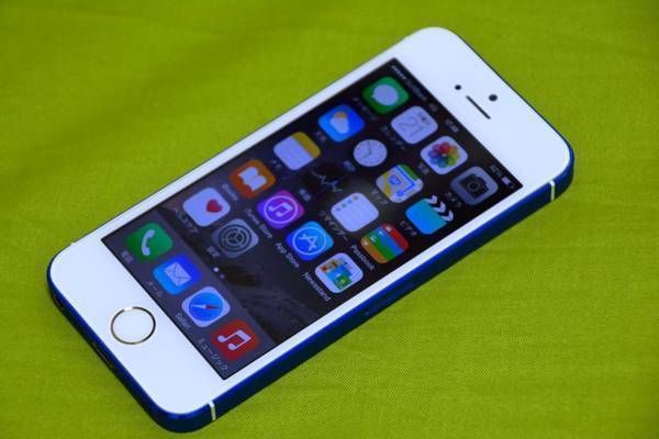 ムスビー｜iPhone 5S 64GB ブルーカスタム SoftBank 外装新品 ○判定 
