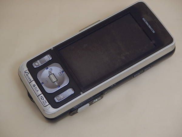 ڥ̵ۡݾաFOMA Cyber-shot SO905iCS/41037