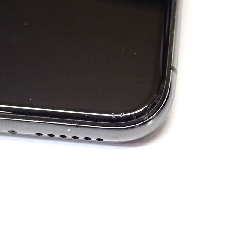 �ڼ��ߤʤߡۡ�Ft1377741���ɥ����iPhone11 Pro 256GB�����