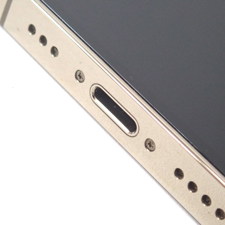 【質みなみ】★Ft632371★docomo★iPhone12Pro 256GB ゴールド★中古