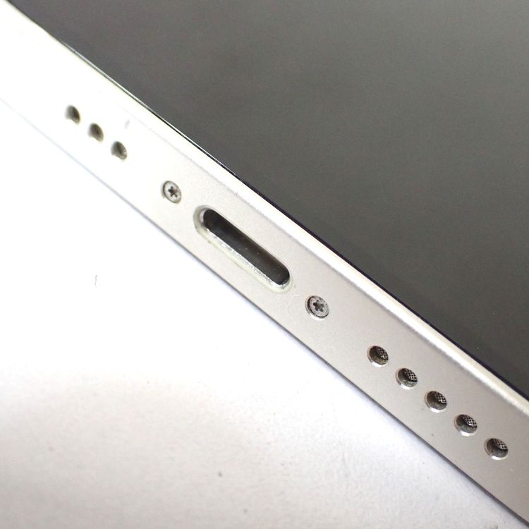 �ڼ��ߤʤߡۡ�Ft1371811��Softbank��iPhone12 64GB�����