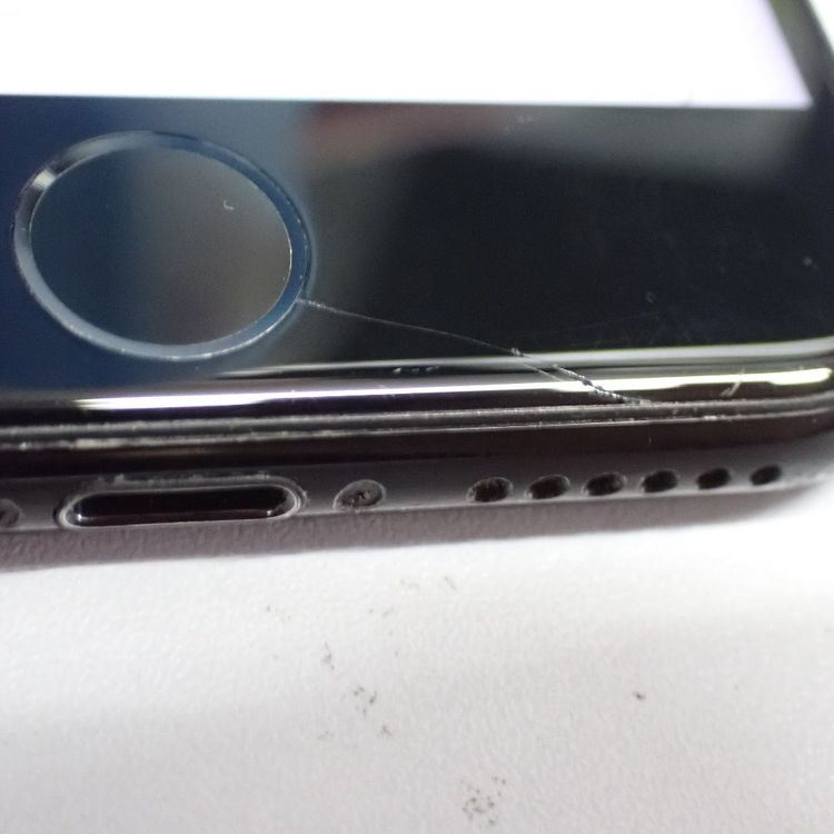 �ڼ��ߤʤߡۡ�Ft1325171��Softbank��iPhone7 128GB�����