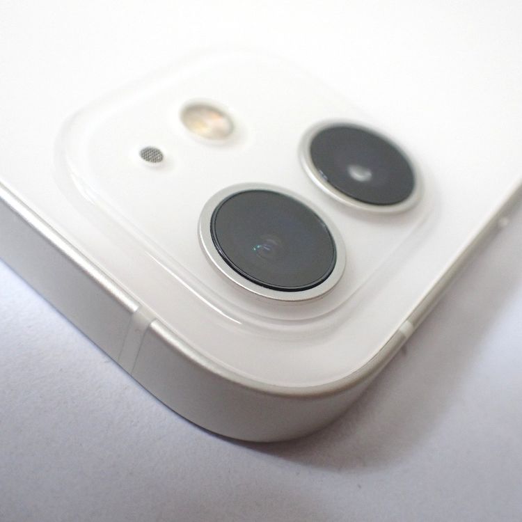 �ڼ��ߤʤߡۡ�Ft1381631��docomo��iPhone12 128GB�����