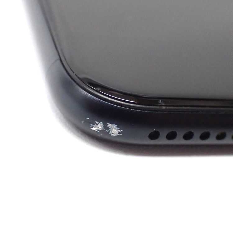 �ڼ��ߤʤߡۡ�Ft641201��Softbank��iPhoneSE ��3���� 128GB�����