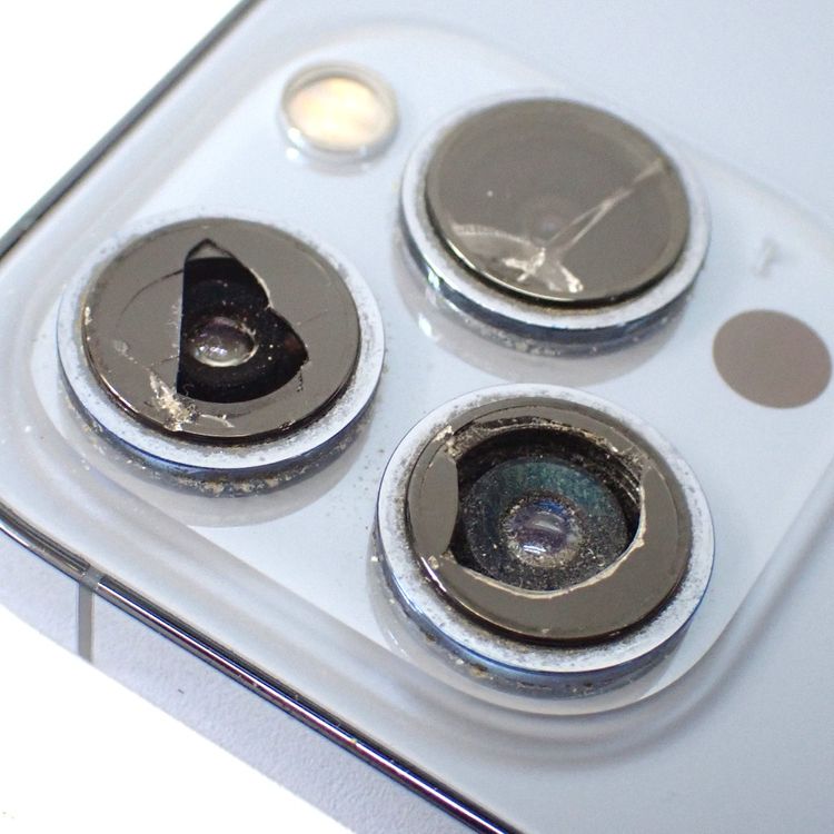 �ڼ��ߤʤߡۡ�Ft1337431��au��iPhone13Pro 256GB�����