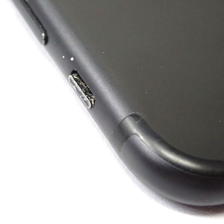 【質みなみ】★FtTh656211★au★iPhone7 256GB ブラック★中古