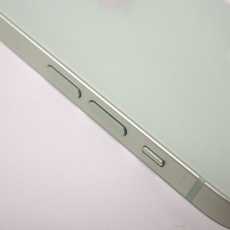 【質みなみ】★Ft1302851★ソフトバンク★iPhone12 64GB グリーン★中古