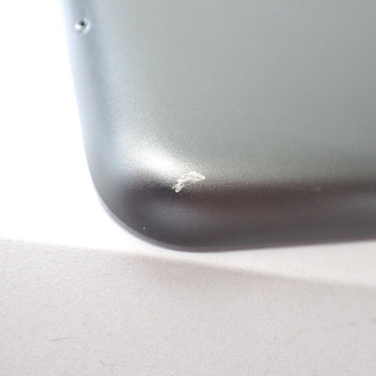 �ڼ��ߤʤߡۡ�Ft1382671��au��iPad����9����� 64GB�����