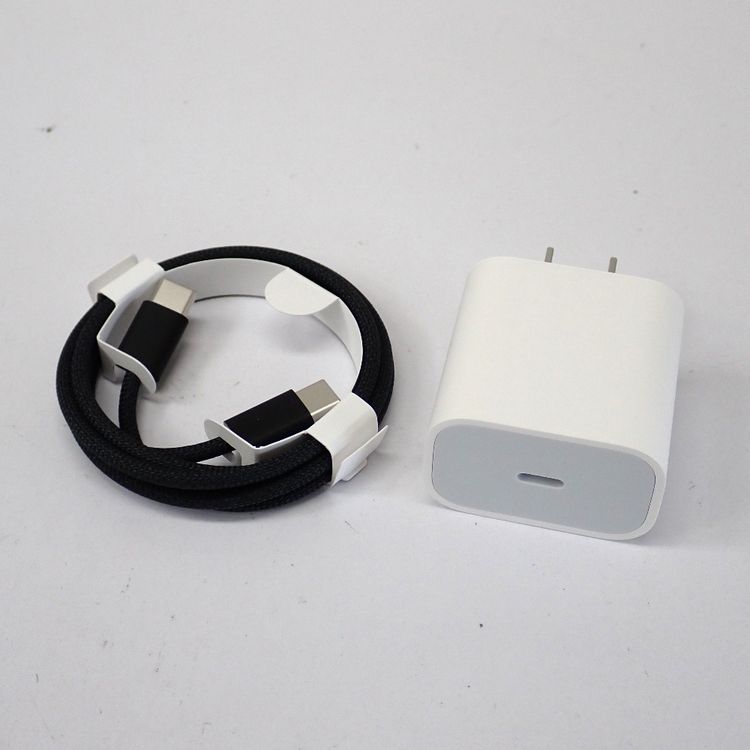 �ڼ��ߤʤߡۡ�Ft1334081��au��iPad Pro 11����� M4 2TB�����