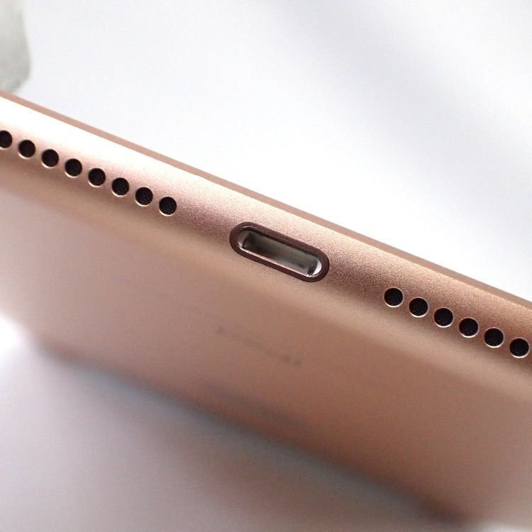 �ڼ��ߤʤߡۡ�Ft1339931��au��iPad ��6���� 32GB�����