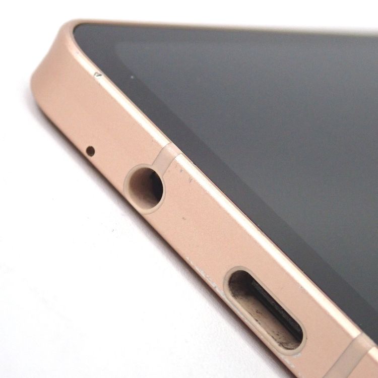 �ڼ��ߤʤߡۡ�Ft635993��au��AQUOS sense6s 64GB���饤�ȥ��åѡ������