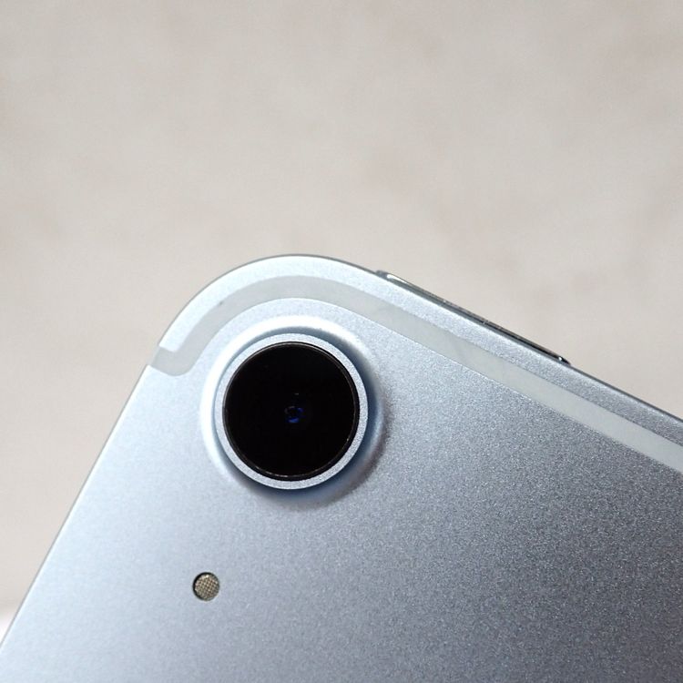 �ڼ��ߤʤߡۡ�Ft1344621��docomo��iPad Air M2 128GB�����
