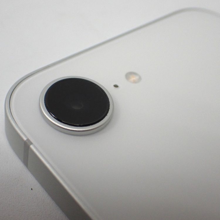 �ڼ��ߤʤߡۡ�Ft1328271��Softbank��iPhone16e 128GB�����