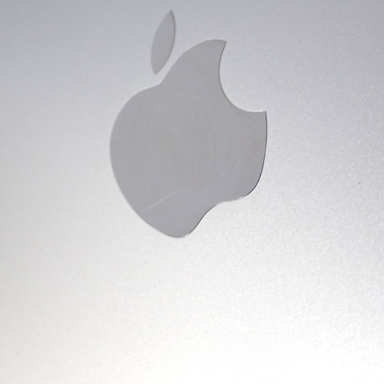 �ڼ��ߤʤߡۡ�Ft1378251���ɥ����iPad ��9���� Cellular��ǥ� 64GB�����