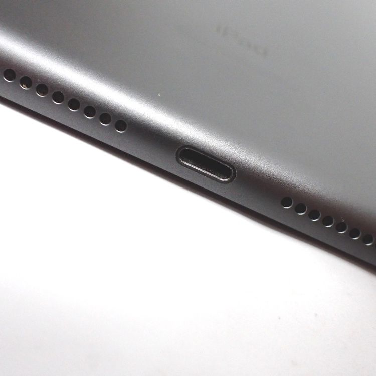 �ڼ��ߤʤߡۡ�Ft1329121���ɥ����iPad(��8����) 10.2����� 32GB�����