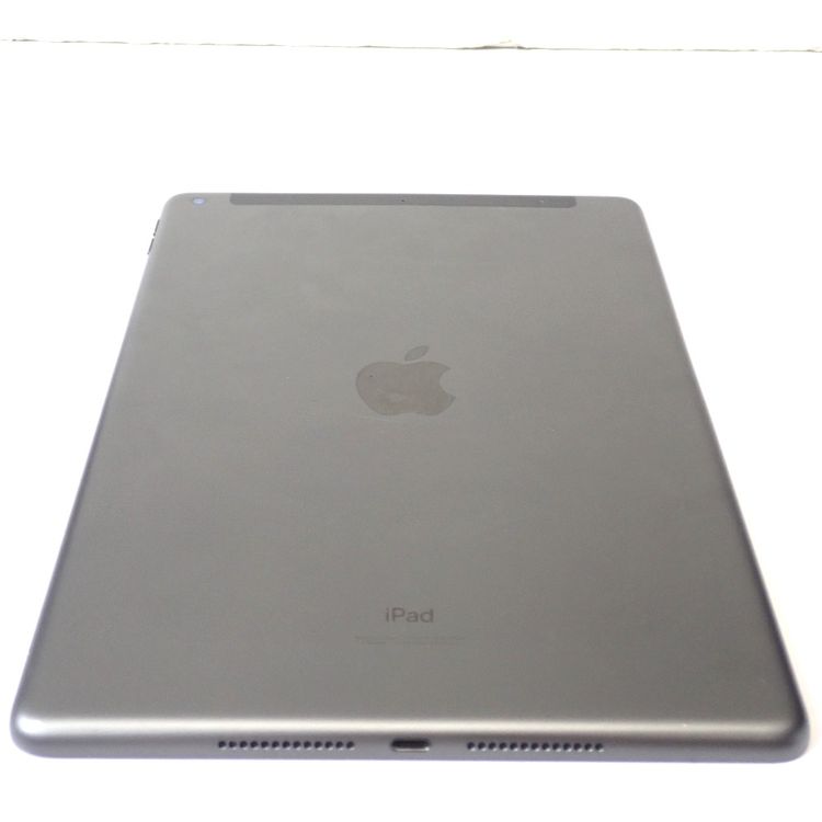�ڼ��ߤʤߡۡ�Ft1382671��au��iPad����9����� 64GB�����