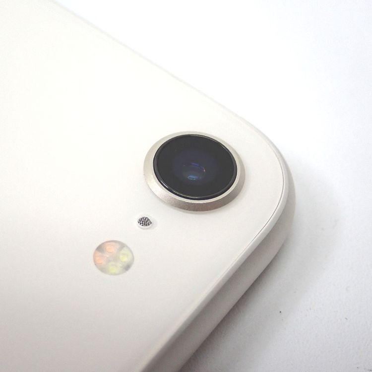 �ڼ��ߤʤߡۡ�Ft1308971��au��iPhoneSE����3����) 64GB�����ʡ����