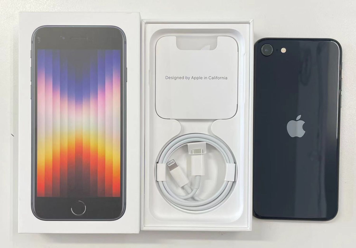 ムスビー｜「中古品」SIMフリー iPhone SE第3世代 64GB ミッドナイト 