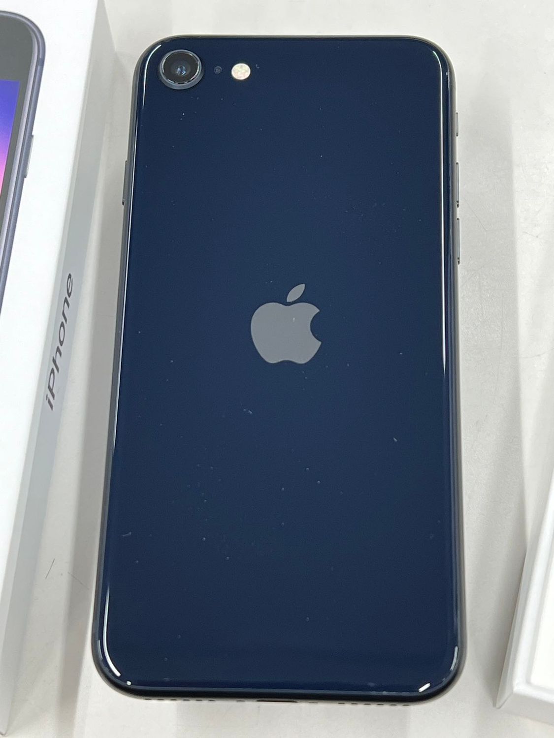 ムスビー｜美品 SIMフリー iPhone SE3 64GB ミッドナイト MMYC3J/A 