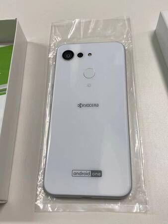 ムスビー｜新品 SIMフリー KYOCERA Android One S6 ホワイト 一括〇  