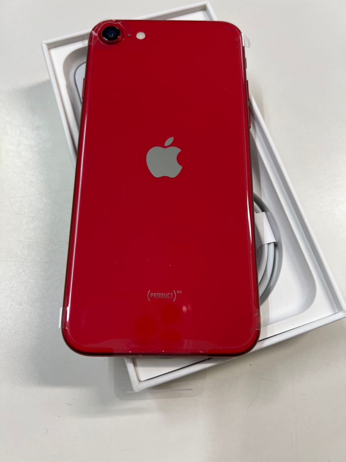 ムスビー｜「新品未使用」SIMフリー iPhone SE(第2世代) 64GB Red  