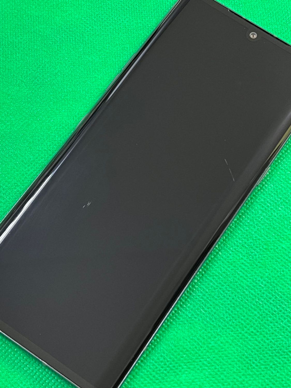 ムスビー｜SIMフリー LG VELVET (5G) L-52A Gray 訳アリ【LG VELVET 