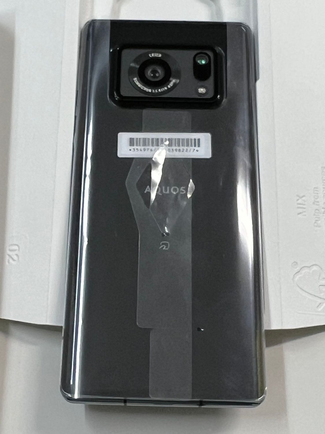 ムスビー｜新品未使用品 SIMフリー AQUOS R6 A101SH ブラック 訳アリ 