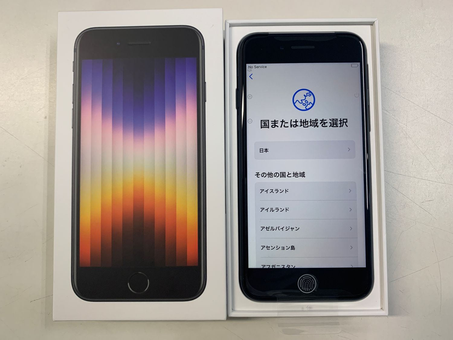ムスビー｜未使用品 SIMフリー iPhone SE（第3世代）64GB Midnight 訳  