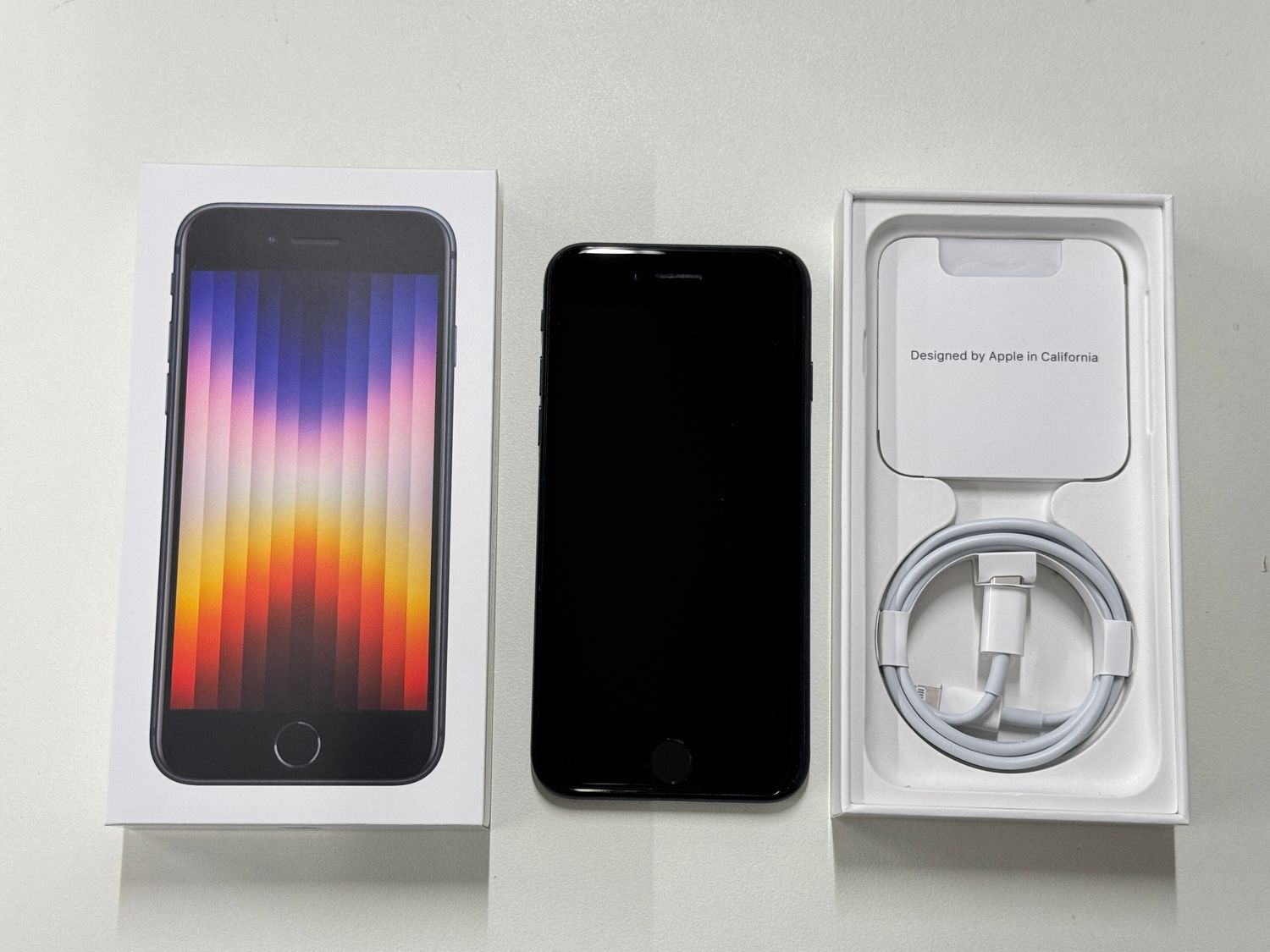 ジャンク SIMフリー iPhoneSE 128GB 本体のみ TS493（ムスビー｜「中古  