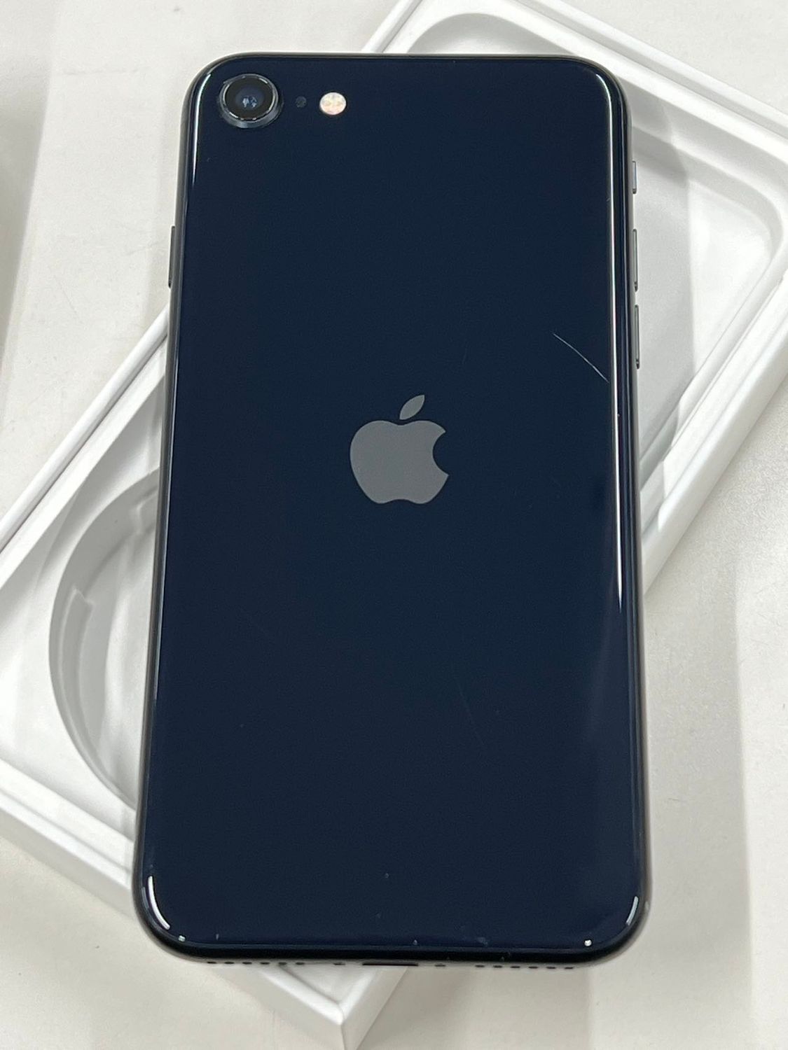 ムスビー｜SIMフリー iPhone SE3 64GB MMYF3J/A ミッドナイト 