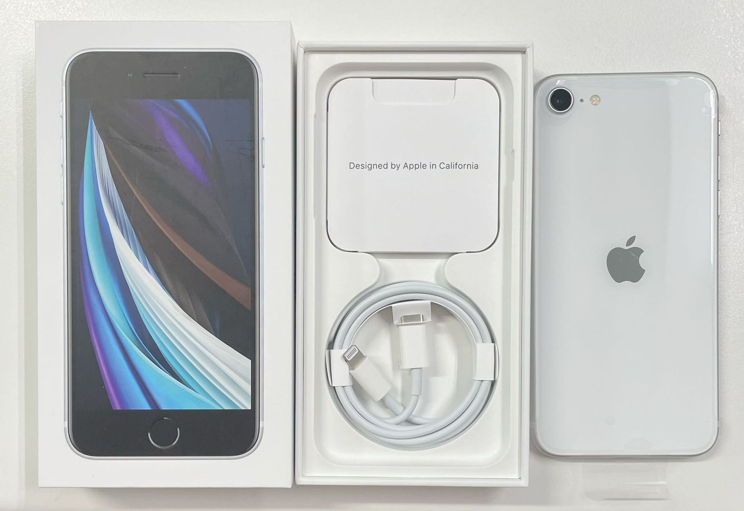 ムスビー｜「新品未使用」SIMフリー iPhone SE(第2世代) 64GB White 