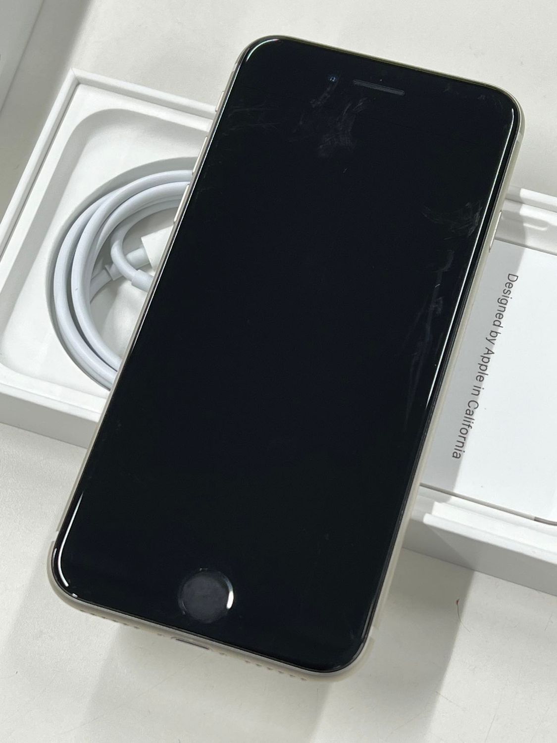 ムスビー｜中古 SIMフリー iPhone SE3 64GB スターライト MMYD3J/A 