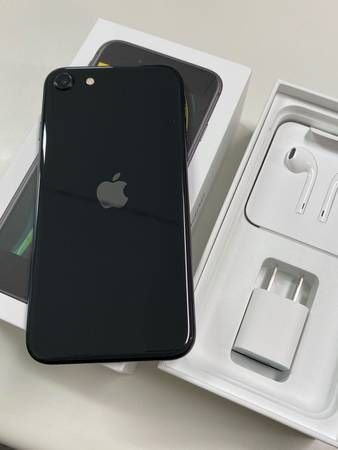 ムスビー｜未使用品 SIMフリー iPhone SE2 64GB ブラック 送料無料  