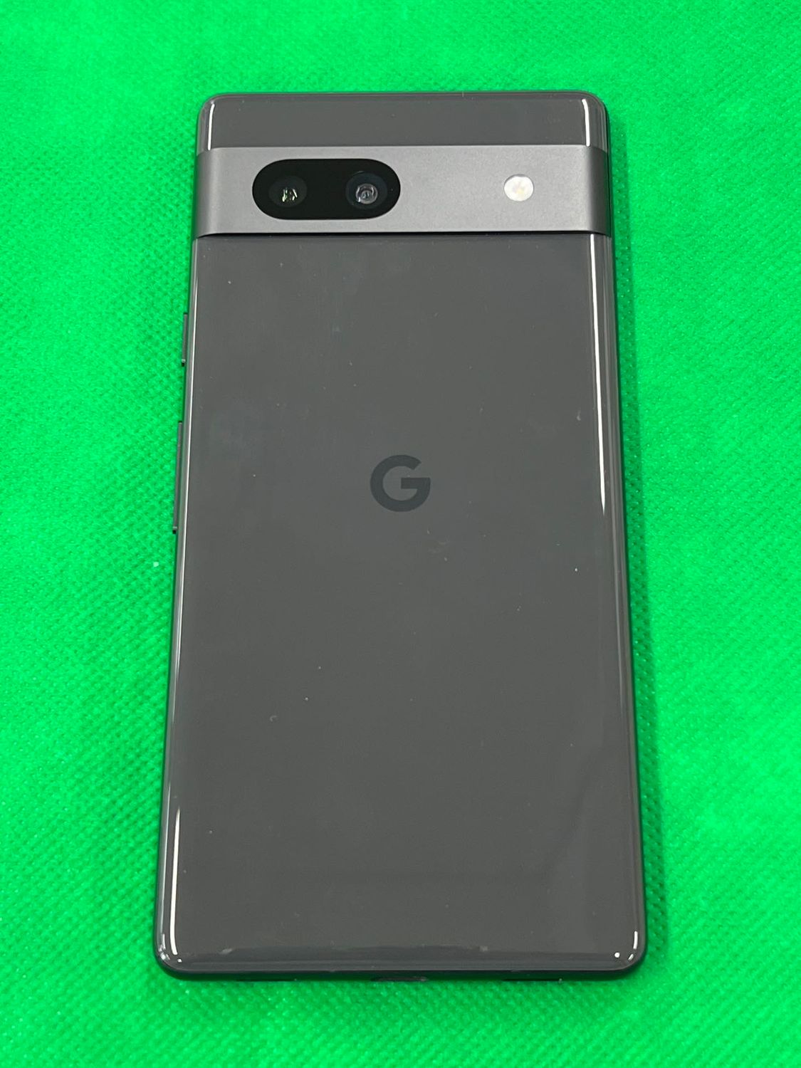 ムスビー｜美品 SIMフリー Google Pixel 7a Charcoal 128GB 一括〇 