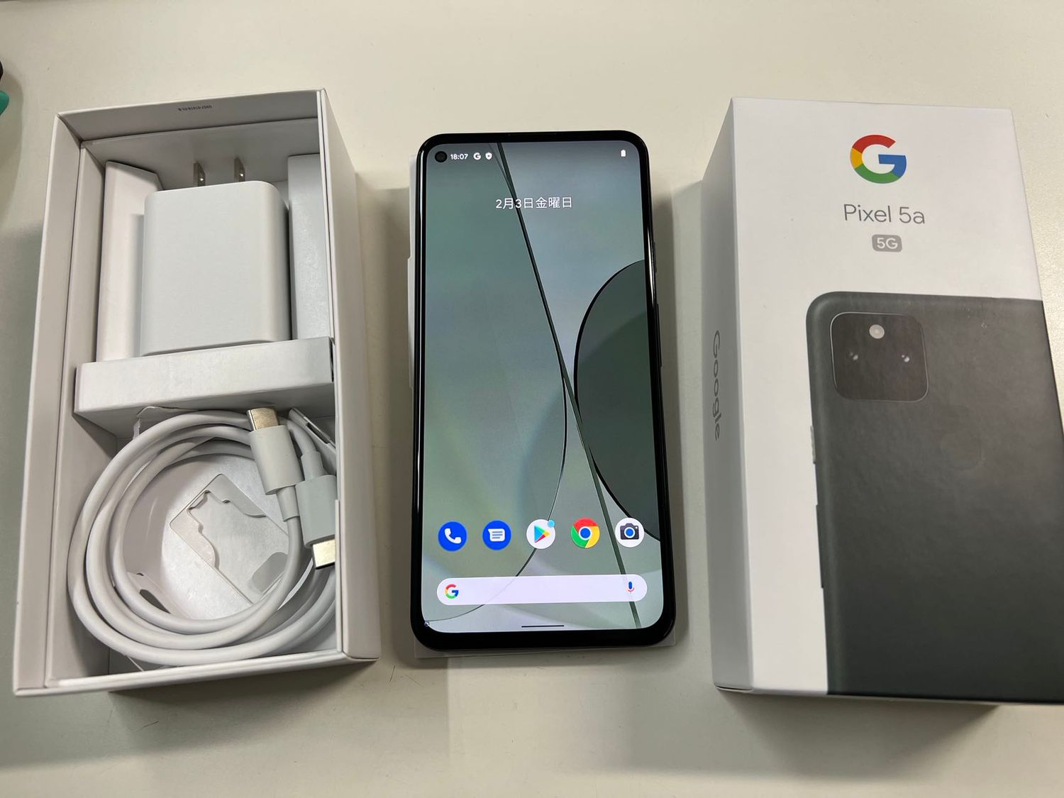 ムスビー｜美品 SIMフリー Pixel 5a 5G 6.34インチ 128GB ブラック 訳 