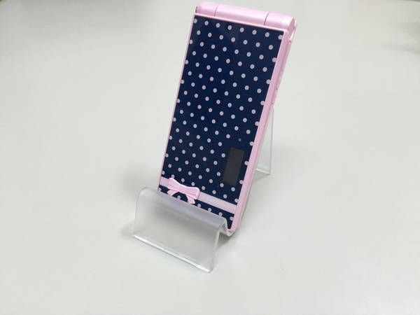 ニコラ ガラケー docomo STYLE series F-06D Girl s nicolaコラボ 