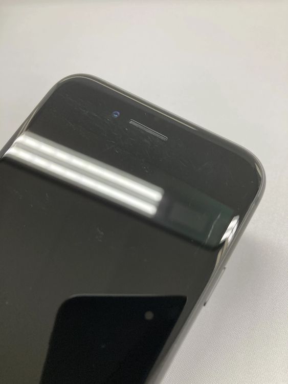 iPhone 8 64GB ���ڡ������쥤 SIM�ե꡼ �Хåƥ꡼94�� NW���¡�