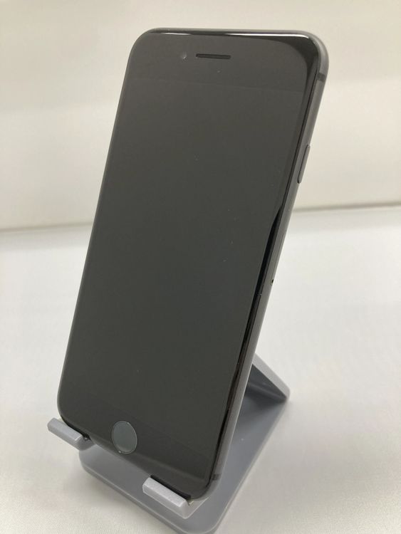 iPhone 8 64GB ���ڡ������쥤 SIM�ե꡼ �Хåƥ꡼94�� NW���¡�