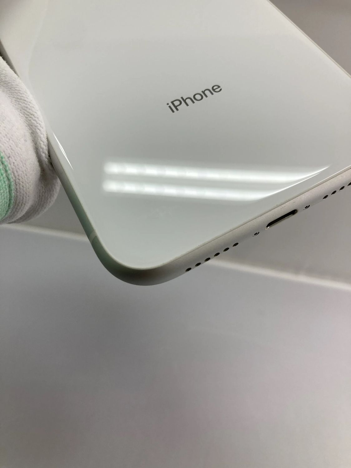 ムスビー｜iPhone XR 128GB ホワイト SIMフリー バッテリー100％ NW