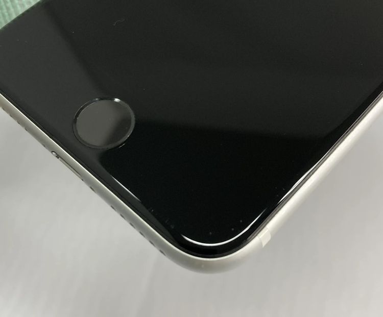 iPhone SE����2�����128GB �ۥ磻�� SIM�ե꡼ �Хåƥ꡼85�� NW�������¡�