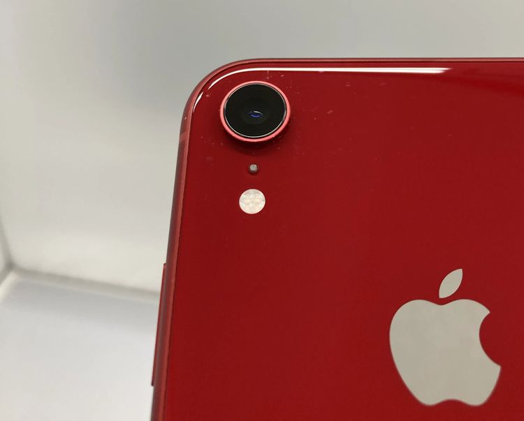iPhone XR 128GB ��å� SIM�ե꡼ �Хåƥ꡼100�� NW���¡�