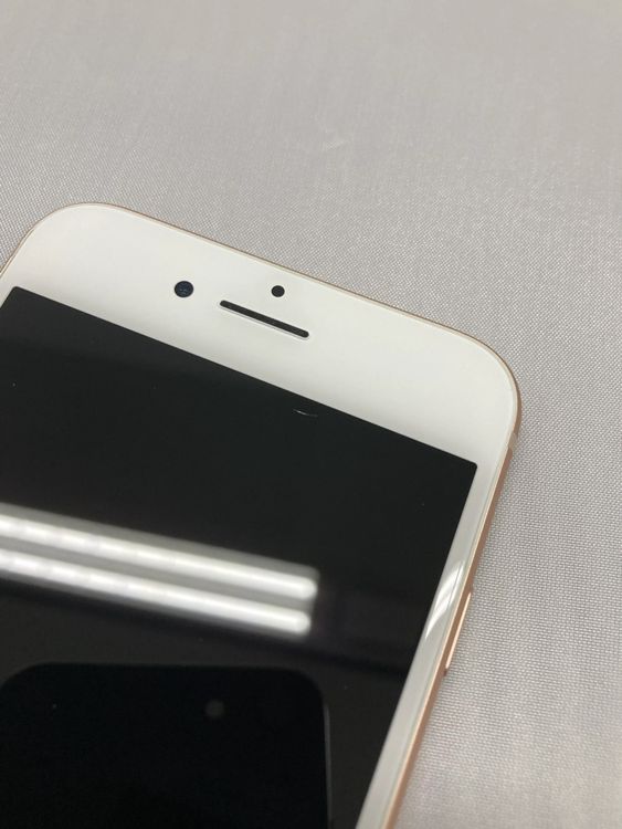 iPhone 8 64GB ������� SIM�ե꡼ �Хåƥ꡼100�� NW���¡�