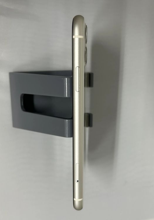 iPhone 11 128GB SIM�ե꡼ �Хåƥ꡼88�� NW���¡�
