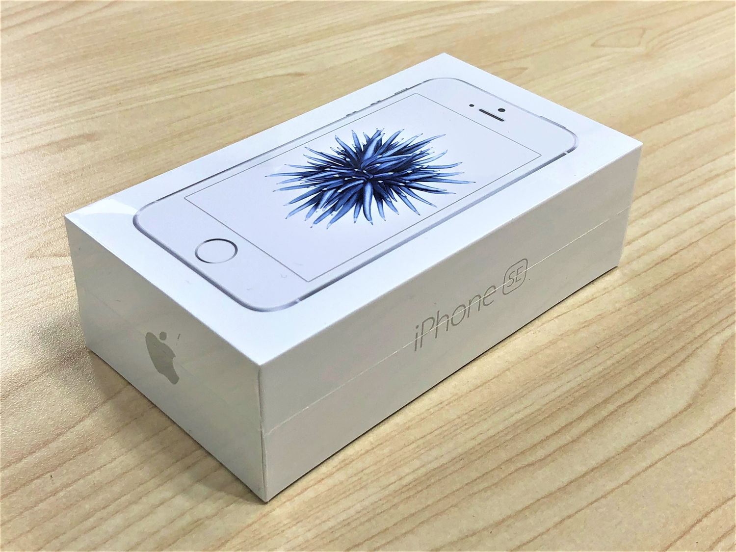ムスビー｜【未開封】Apple iPhoneSE 32GB シルバー 0821【iPhone SE 