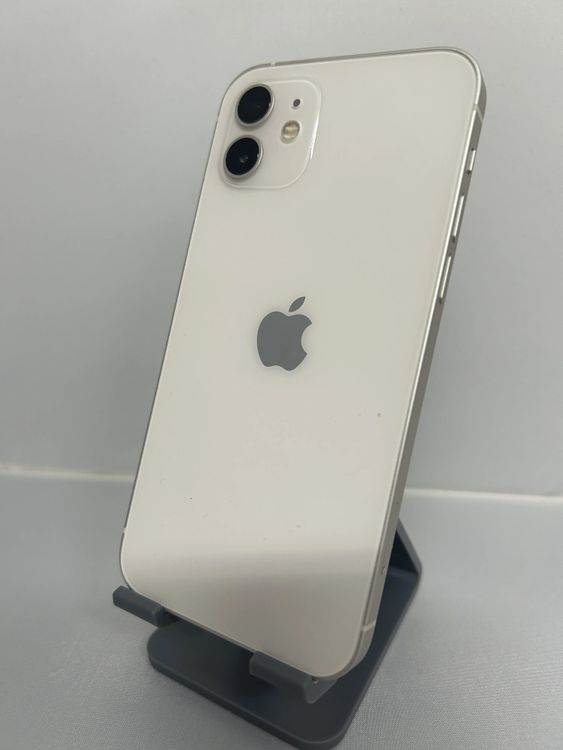 iPhone 12 64GB SIM�ե꡼ �Хåƥ꡼82��