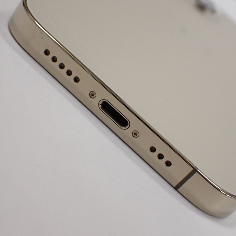 �ڼ��ߤʤߡۡ�Z656��au��iPhone12 Pro��128GB��MGM73J/A�����ʡ����